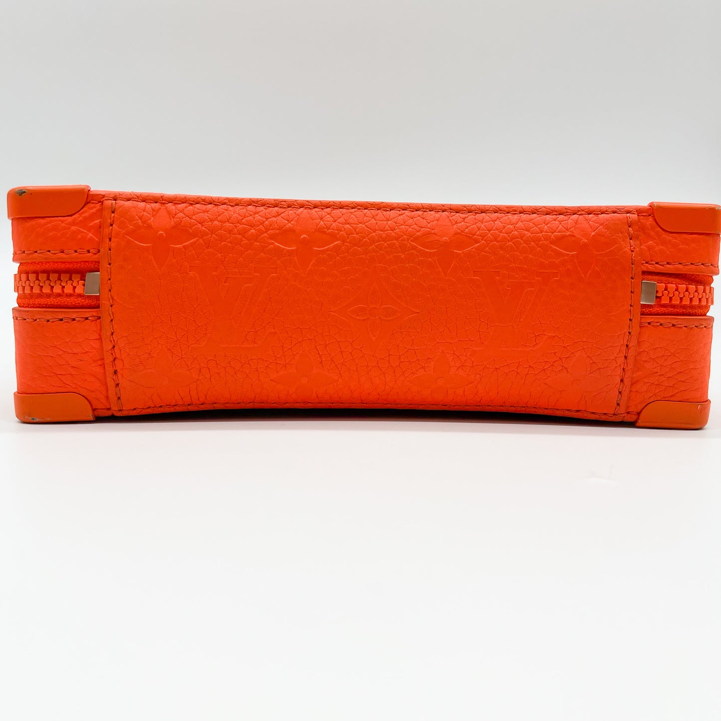 LOUIS VUITTON トリヨンモノグラム M20956 ショルダーバッグ #52